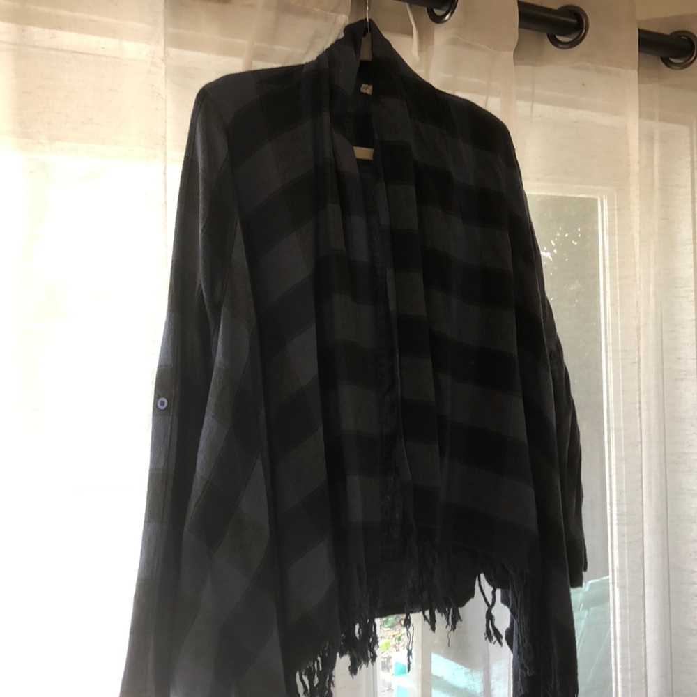 Flannel wrap/sweater/shirt - Picture 2 of 3